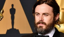 Casey Affleck pede desculpas e assume que errou