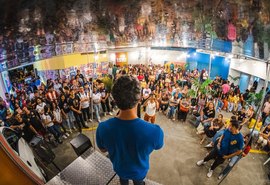 Abertura de comitê de Rafael Brito reúne centenas de pessoas na Fernandes Lima