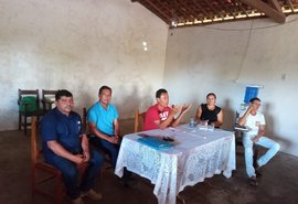 CPLA faz reunião com produtores da Associação Manivas Romualdo em Quebrangulo