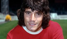 Kevin Keegan, ídolo inglês do Liverpool, morre aos 75 anos