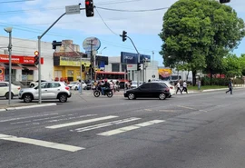 Câmeras em semáforos de Maceió não estão aplicando multas, diz DMTT