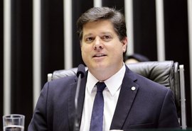 Baleia pode acumular comando da Câmara com Presidência do MDB
