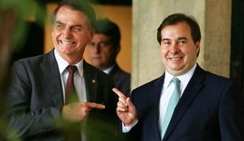 Bolsonaro ataca Maia e diz que sua atuação na câmara é péssima