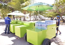 Portaria define normas para venda de coco na orla de Maceió