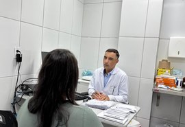 Câncer de intestino: Médico alerta para os sinais e a importância da prevenção