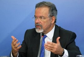 Segurança de candidatos será ampliada em 60%, diz ministro