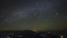 Última grande chuva de meteoros do ano ocorre na noite desta sexta