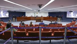 STF forma maioria para condenar cinco réus da trama golpista