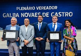 Allan Pierre homenageia empresários por contribuição à economia de Maceió