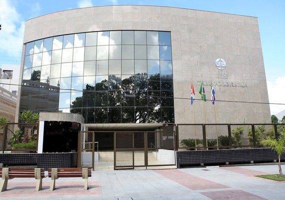 Painel de Ações: contabiliza mais de 370 processos e 858 decisões pelo TJAL