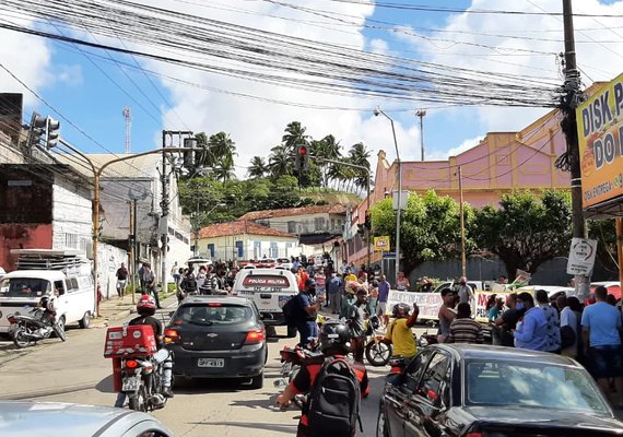 Moradores do Bebedouro cobram soluções de problemas gerados pela mineração