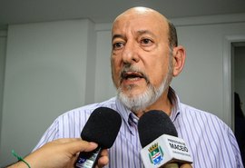 Presidente da FIEA  diz que empresariado receberá presidenciáveis