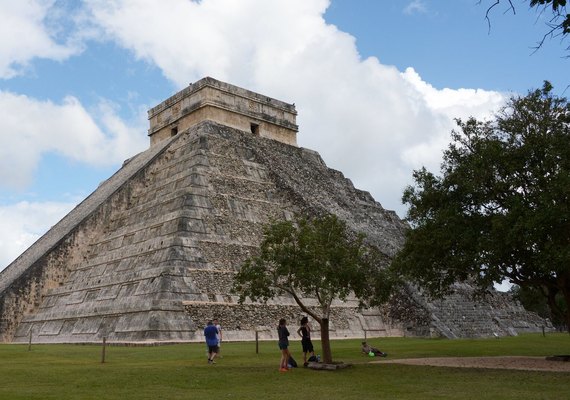 Tumba zapoteca de 1.400 anos é descoberta após denúncia anônima no México
