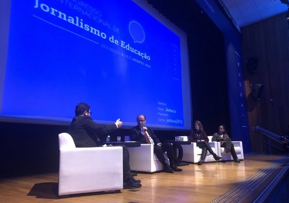 Ministro da educação garante que não vai ter cortes na CAPES
