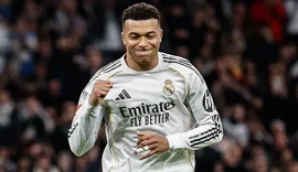 Mbappé garante recuperação no joelho e afasta rumores sobre sua condição