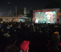 Festival Revoada inicia programação de filmes e música no bairro do Benedito Bentes