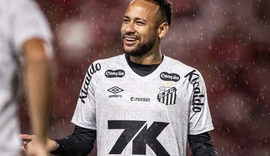 Neymar evolui de lesão na panturrilha e anima comissão da Seleção