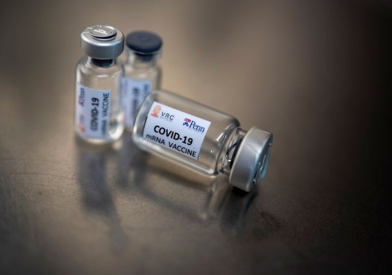 Vacina falsa contra Covid-19 começa a ser vendida no Brasil
