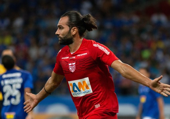 CRB enfrenta América-MG hoje (28) em AL