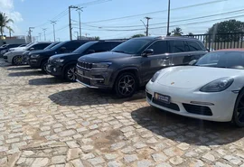 Carros de luxo são apreendidos em operação que teve como alvo Rico Melquíades e Babal Guimarães