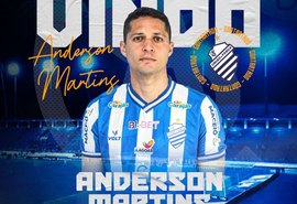 CSA anuncia reforços com passagens por grandes clubes brasileiros