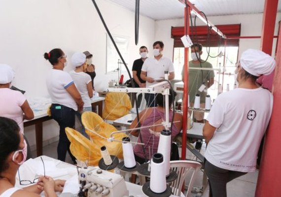 Prefeitura realiza compra de máscaras na Cooperativa de Costureiras de Marechal Deodoro