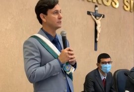 Marcelo Beltrão toma posse como prefeito de Coruripe