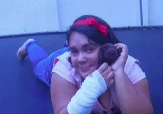 Mulher de 37 enganou mãe adotiva no Rio fingindo ser menina de 12