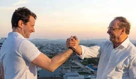 Luciano Barbosa sinaliza aliança com grupo de Paulo Dantas em 26