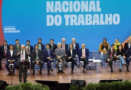 Lula propõe negociação tripartite para o fim da escala 6x1