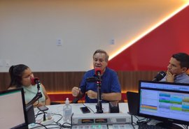 Lessa diz que segue com o grupo de Cunha, elogia Rui e diz que “tá a serviço”