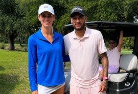 Após eliminação, Neymar troca futebol por golfe durante viagem aos EUA