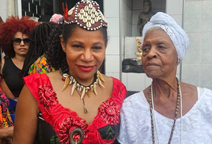 Paulínia Recebe Rainha Africana Diambi Kabatusuila em Evento de Solidariedade e Cultura