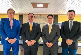 Leandro Silva toma posse e promete reverter situação de Junqueiro