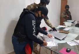 MP cumpre mandado contra juiz suspeito de fraudar acordos judiciais em AL