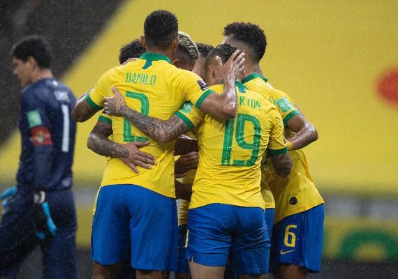 Brasil estreia com goleada nas eliminatórias da Copa do Mundo