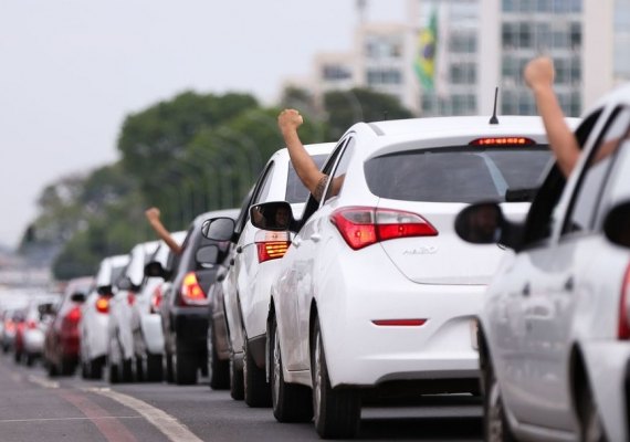 Preço dos combustíveis prejudica renda de motoristas de aplicativos