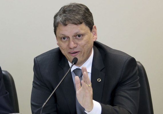 Ministro de Bolsonaro cumpre agenda em Alagoas