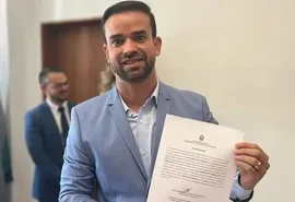 Paulo terá novo nome para a ALE em 2026: sai Carla, entra Paulinho