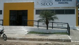 Após notificação, prefeitura de Coqueiro Seco busca reduzir excesso de despesas com pessoal