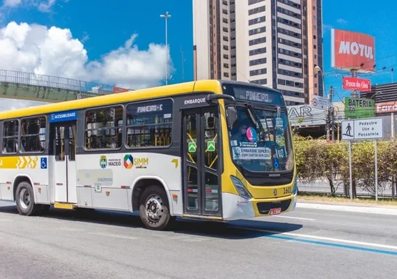 Maceió amplia oferta de ônibus no Litoral Norte aos domingos e feriados