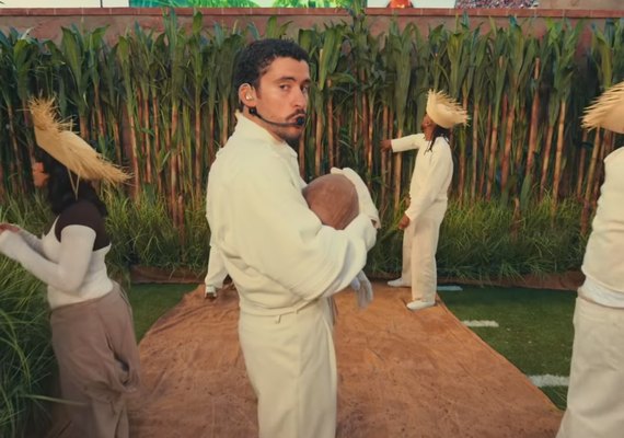 Bad Bunny vem ao Rio para curtir Carnaval antes de shows em SP