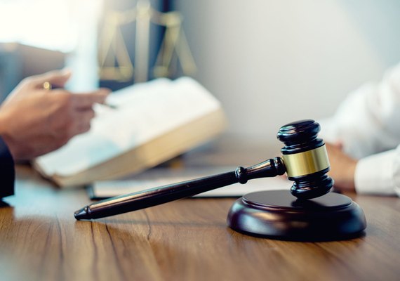 Após decisão, Estado deve substituir profissionais contratados irregularmente pela Sesau-AL