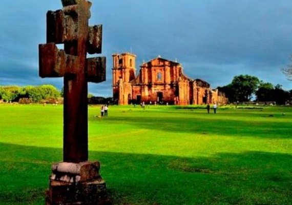 Semana Santa movimenta o turismo em centenas de Municípios
