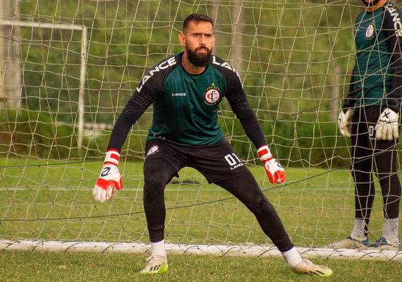 ASA contrata o goleiro João Guilherme para reforçar elenco de 2027