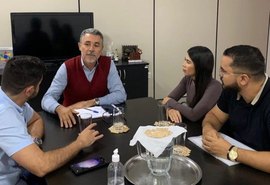 Prefeitura de Belo Monte firma termo de cooperação técnica com a Emater