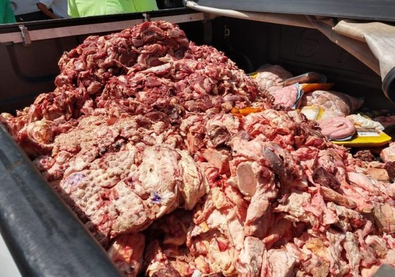 Vigilância Sanitária apreende mais 1.100 kg de produtos impróprios para consumo