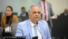 Paulo se cacifa para ser ministro ou prefeito de Maceió, diz deputado