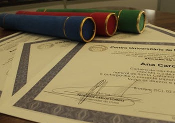 MP solicita bloqueio de bens de faculdades no total de R$ 5 milhões do golpe  que prejudicou diversos alagoanos com diplomas falsos