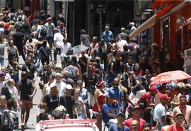 Consumidores ganham mais tempo para renegociar dívidas bancárias com o Desenrola Brasil
